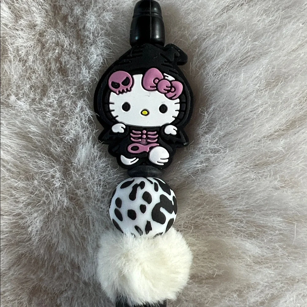Hello Kitty Black and White Pen